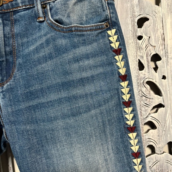 DRIFTWOOD x Free People Marilyn Medium Wash Boho Embroidered Stretch Skinny Jean - Picture 4 of 7